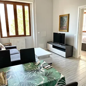 https://enzo.it-lombardy.com