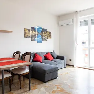https://youhosty-buonarroti-15.it-lombardy.com